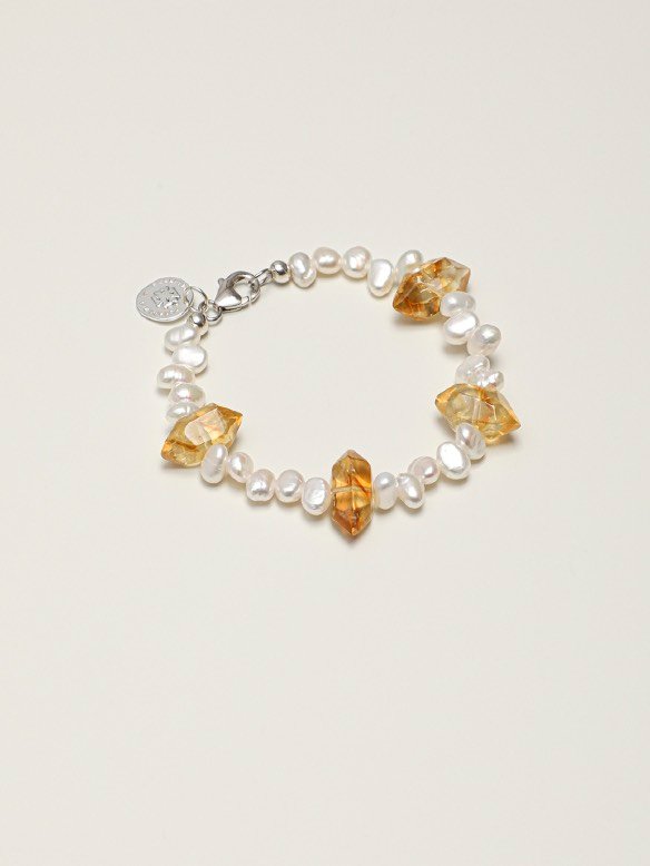 Citrine and Baroque Pearl Bracelet from the Purapeelo supplied catalog